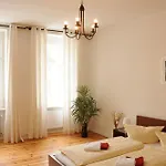 Europeapartments Bruesseler Strasse Aparthotel